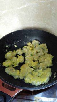 美味的香煎玉米饼
