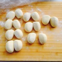 清香玉米叶蒸馒头做法图解11)