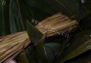 自制红豆豆沙粽做法图解1)