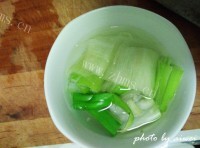 诱人的小酥肉蒸碗做法图解3)