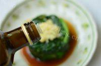 家常菜蒜蓉菠菜塔
