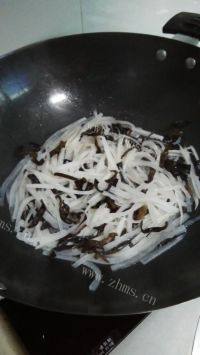家常菜黑白菜