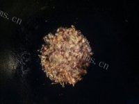 自己做的鸡蛋火腿炒饭做法图解3)