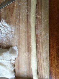 可口的白萝卜丝包子做法图解6)
