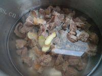 易做的土豆烧牛肉做法图解3)