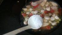 口蘑锅巴汤的做法图解十
