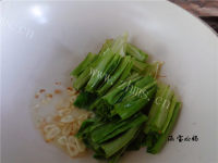 家常菜蒜香油麦菜做法图解5)