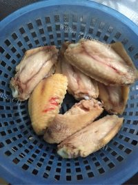 色香味俱全的可乐鸡翅做法图解1)