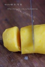 缤纷巧克力水果挞做法图解5)