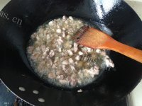 美味的雪里红炒肉做法图解5)