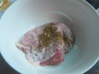 美味的炸肉排做法图解4)