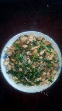 甘脆的韭菜炒豆腐
