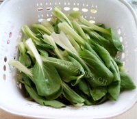 清淡的炒青菜做法图解1)