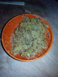美味的红薯芝麻馅冰皮月饼做法图解6)