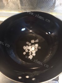 芳香四溢的红烧猪蹄做法图解4)