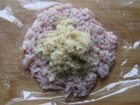 好吃的红粳米肉松饭团做法图解5)