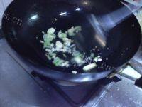 家常菜香菇炒油菜做法图解3)
