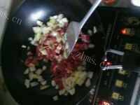 好吃的咖喱牛肉饭做法图解4)