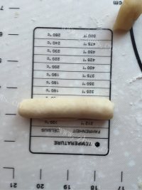 美味的红豆酥老婆饼做法图解10)