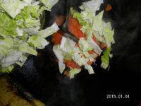 家常番茄炒白菜做法图解4)