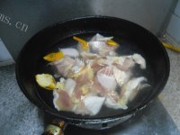 土豆烧鸡肉做法图解4)