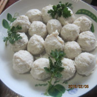 美味的鸡肉丸