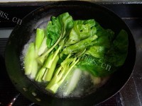好吃的火腿芥蓝菜做法图解5)