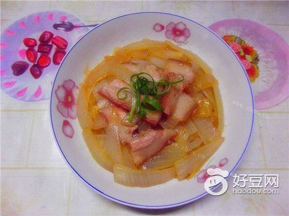 猪肉炒洋葱