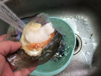 美味的干煎蒜香芥兰带子做法图解2)