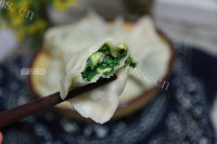 好吃的韭菜鸡蛋饺子做法图解13)