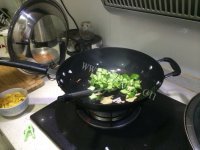 家常菜青椒炒蛋做法图解4)