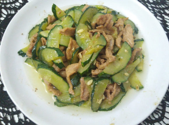 唇齿留香的黄瓜炒肉片
