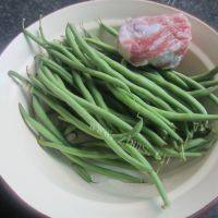 家常菜肉末四季豆做法图解1)