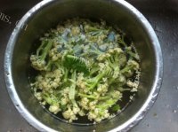 经常清炒菜花木耳做法图解2)