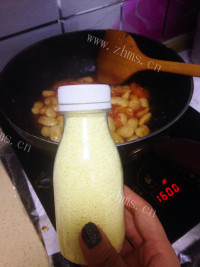 色彩丰富的茄汁白芸豆 美味大白做法图解8)