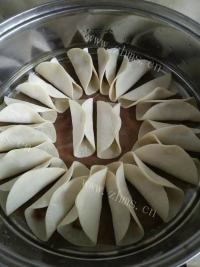 香菇猪肉蒸饺做法图解9)