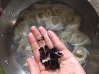 香菇猪肉馄饨做法图解9)