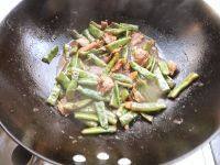 自制肉片焖豆角