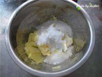 自制法式乳酪月饼做法图解2)