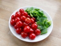 美味鳕鱼晚餐做法图解3)