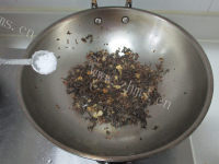 梅干菜油渣薄饼做法图解5)
