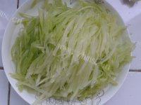 「DIY」清炒莴苣丝做法图解2)