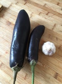 家常菜凉拌蒜蓉茄子做法图解1)