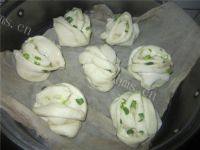 甘脆的葱香花卷做法图解14)