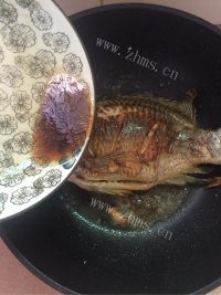 美味的红烧福寿鱼做法图解5)