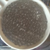 玉盘珍馐的西米奶茶做法图解2)