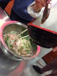 清甜的萝卜丝卷做法图解3)