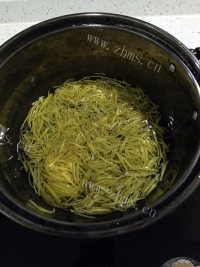 珍馐美味的蜂蜜柚子茶做法图解4)