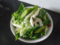 很喜欢的葱爆羊肉做法图解3)
