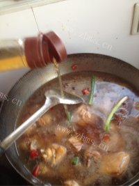 美味的炖鸡块做法图解6)